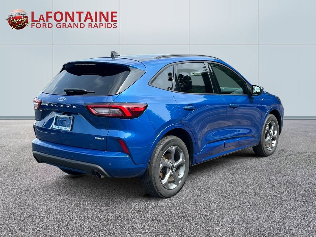 2023 Ford Escape ST-Line Select