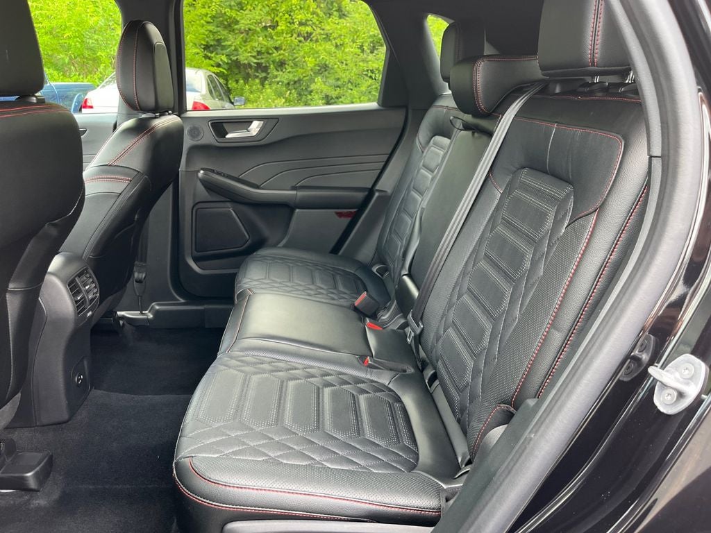 2023 Ford Escape ST-Line Elite