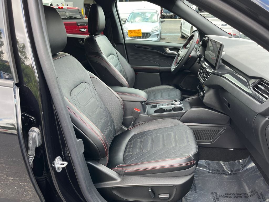 2023 Ford Escape ST-Line Elite