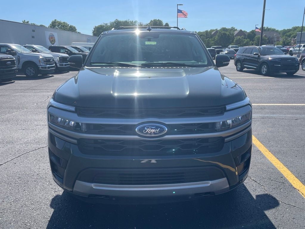2023 Ford Expedition XLT