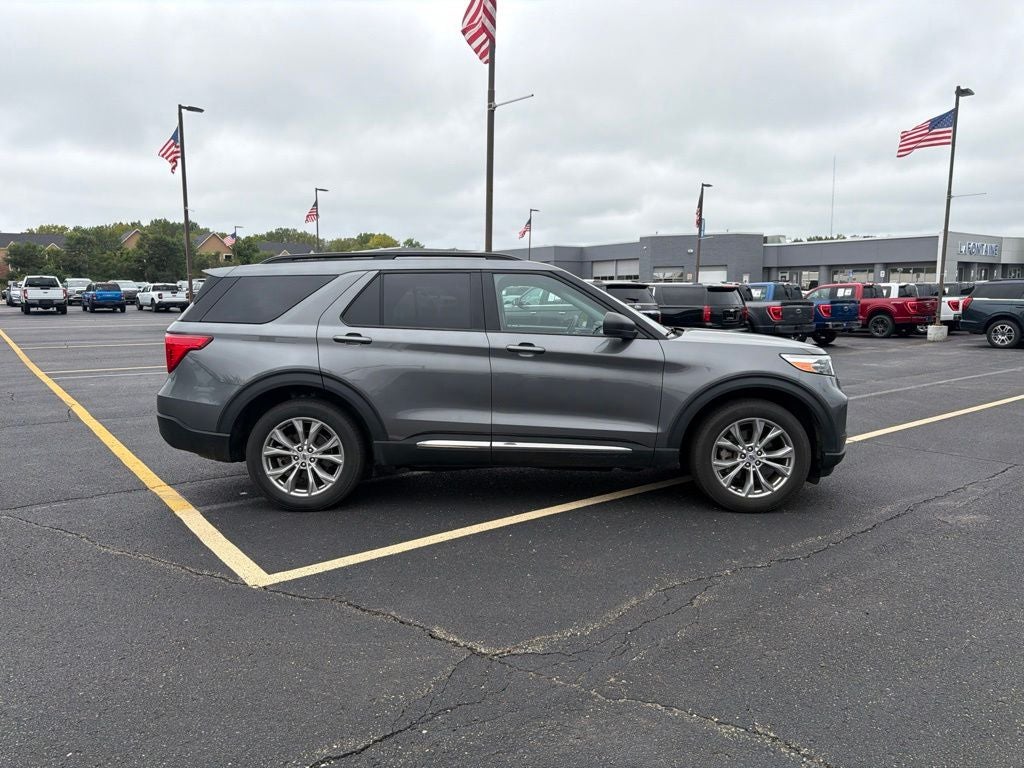 2023 Ford Explorer XLT