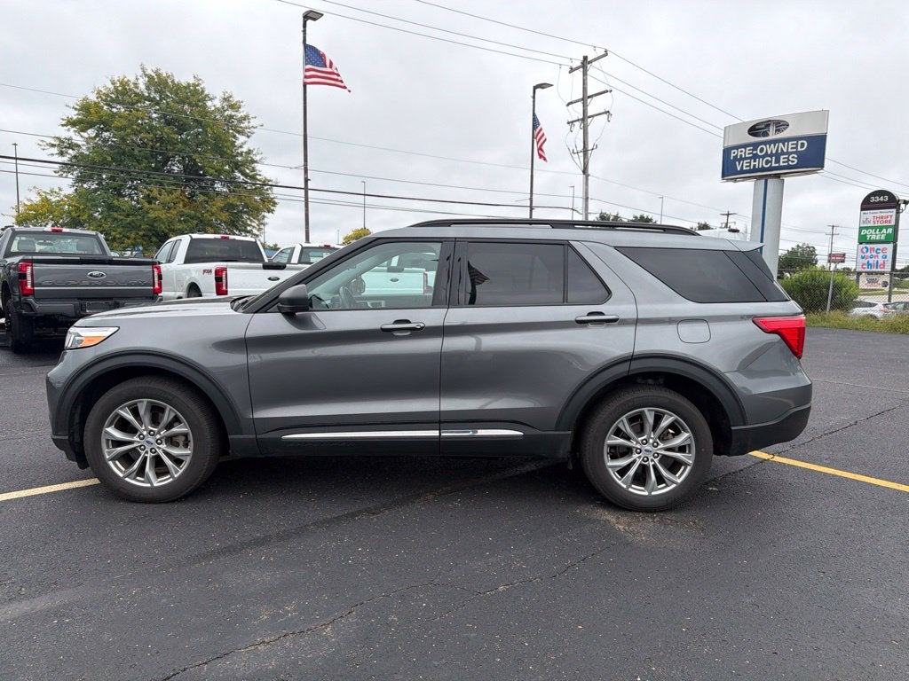 2023 Ford Explorer XLT