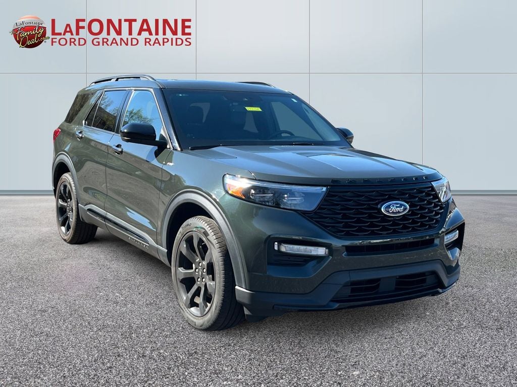 2023 Ford Explorer ST-Line