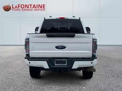 2022 Ford F-250SD Lariat