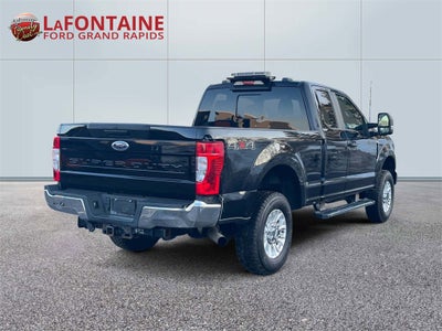 2022 Ford F-350SD XL