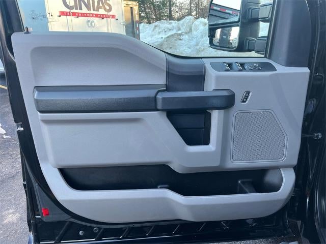 2022 Ford F-350SD XL