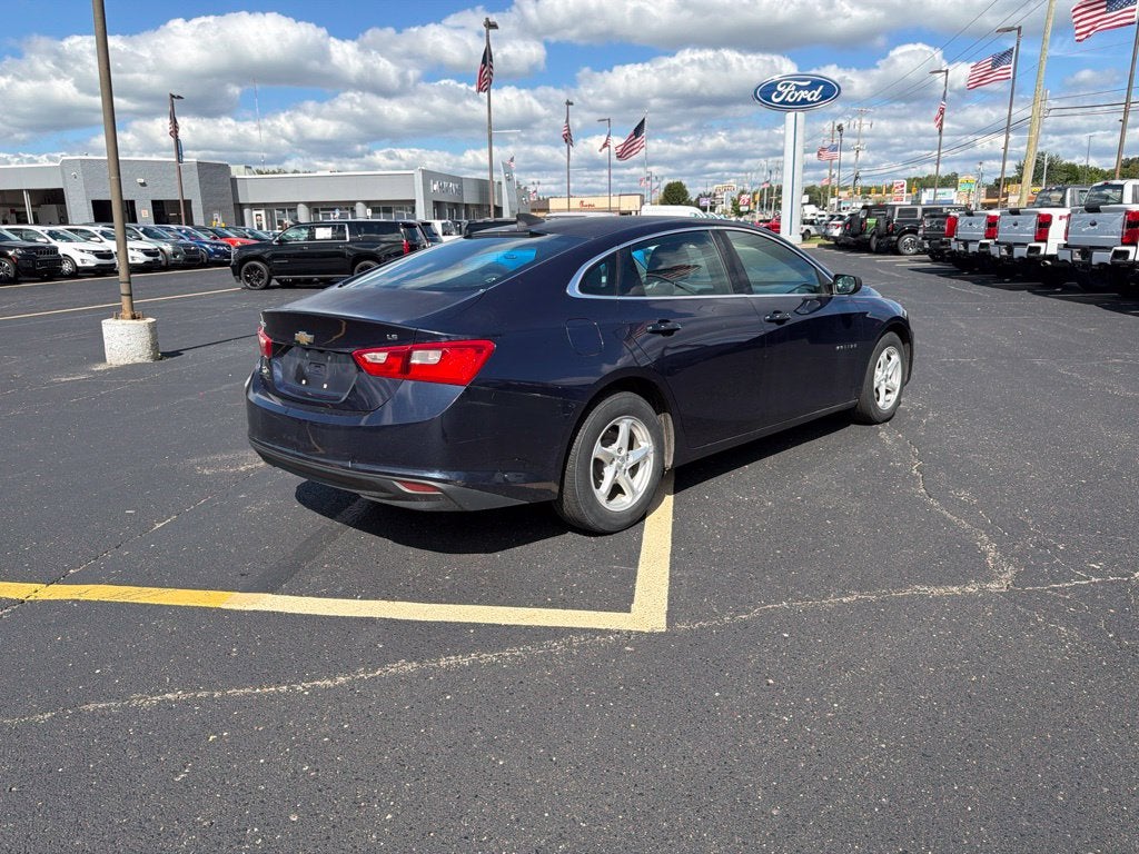 2016 Chevrolet Malibu LS 1LS