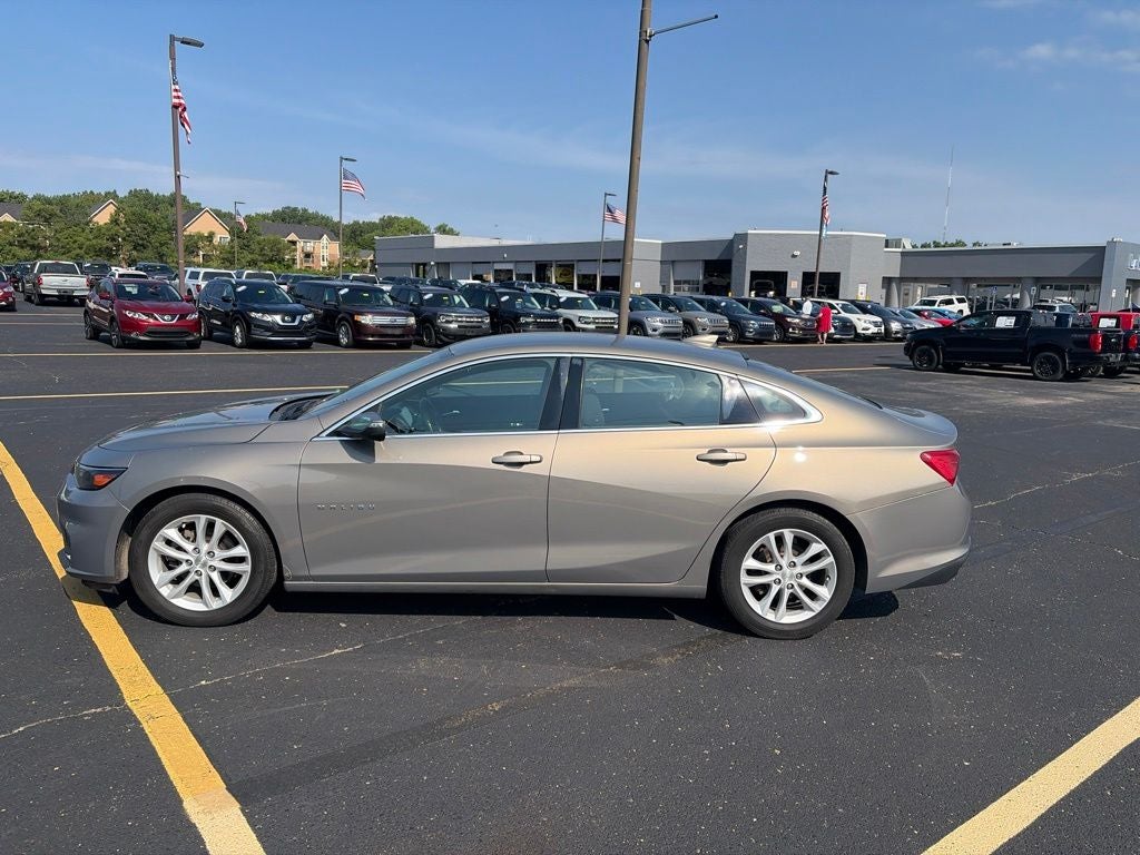 2017 Chevrolet Malibu LT 1LT