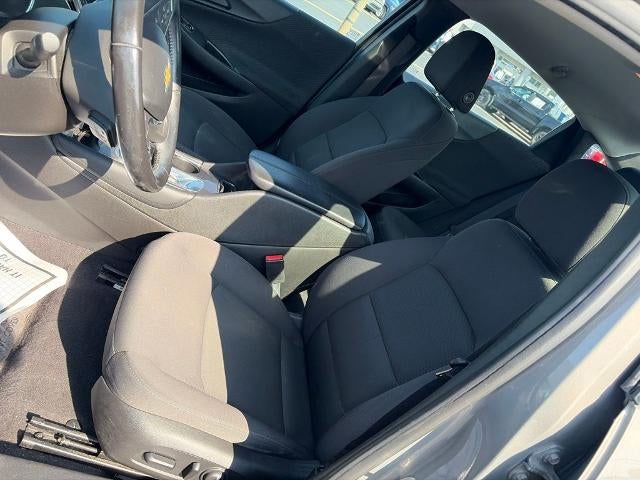2017 Chevrolet Malibu LT 1LT