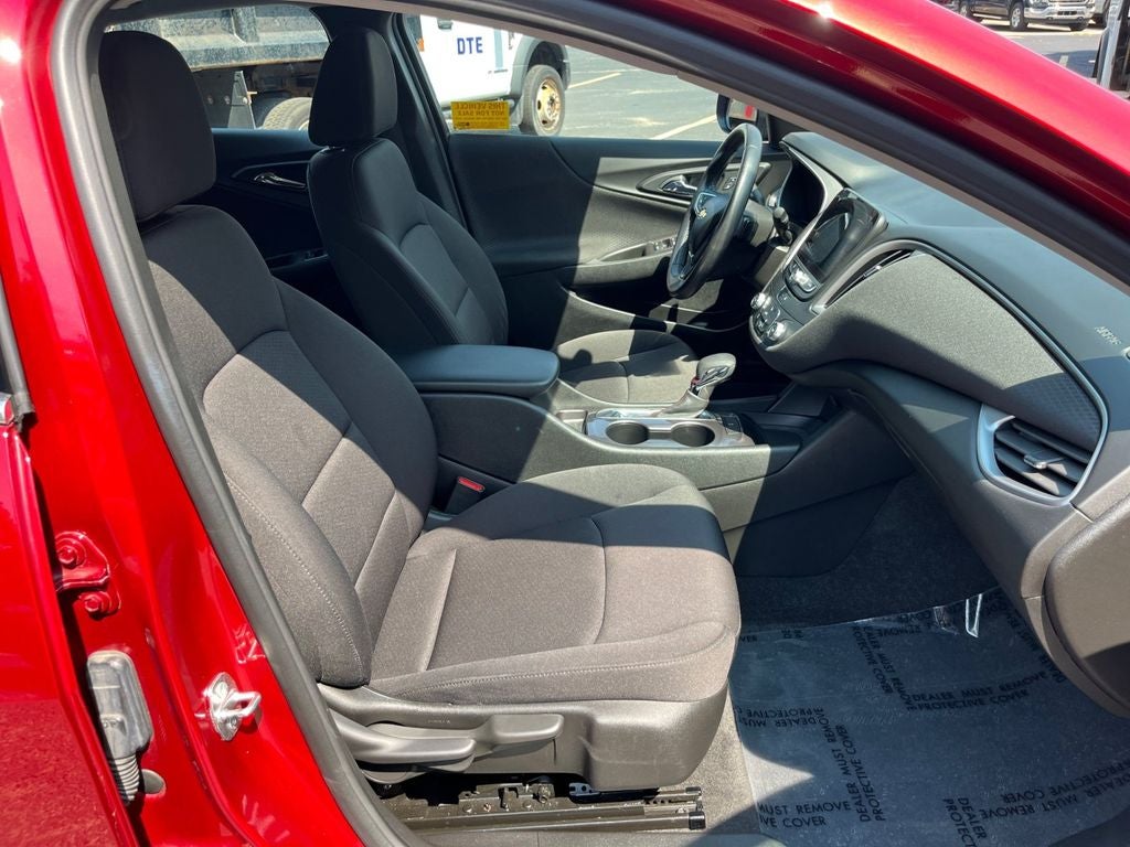 2021 Chevrolet Malibu RS