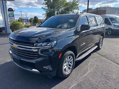 2023 Chevrolet Suburban LT