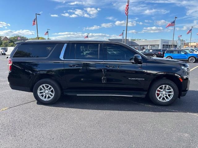 2023 Chevrolet Suburban LT