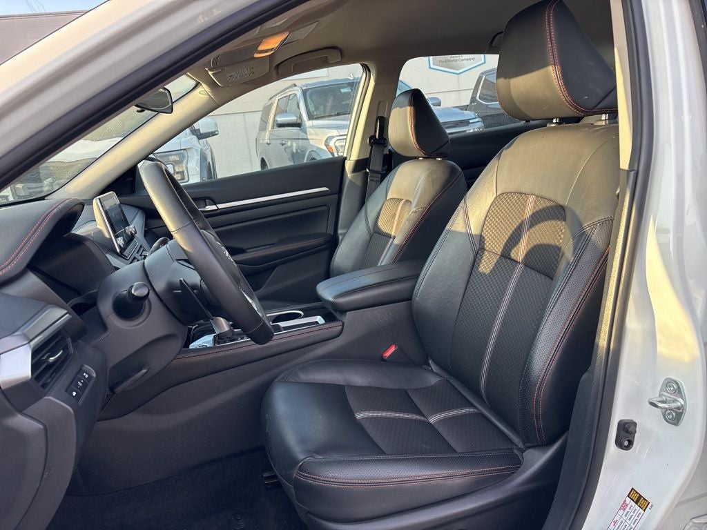 2025 Nissan Altima 2.5 SR