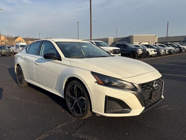 2025 Nissan Altima 2.5 SR