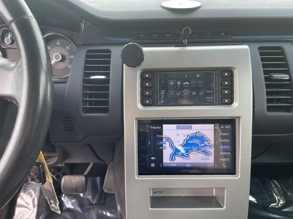 2010 Ford Flex SE