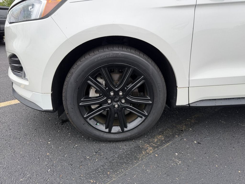 2022 Ford Edge ST Line