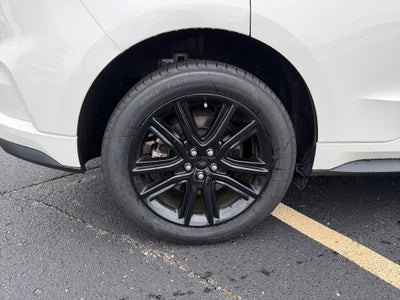 2022 Ford Edge ST Line