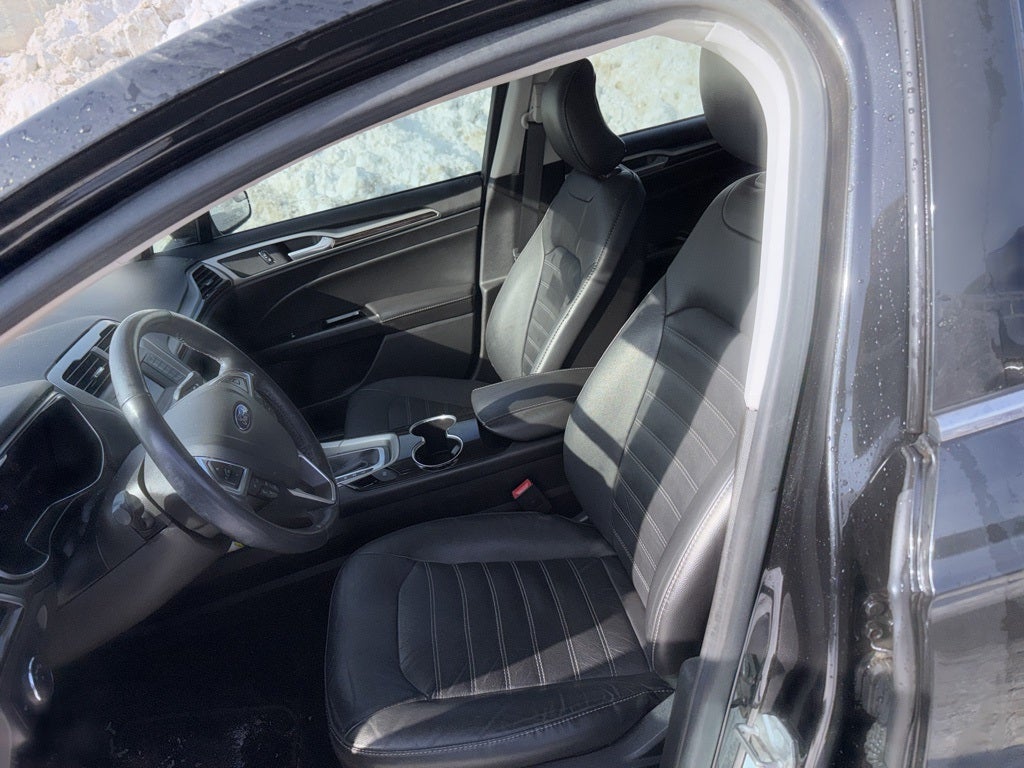 2015 Ford Fusion Hybrid SE