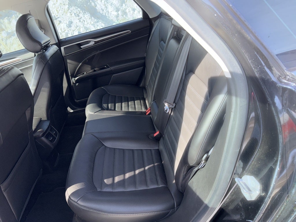 2015 Ford Fusion Hybrid SE