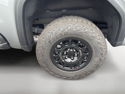 2025 GMC Sierra 1500 AT4X