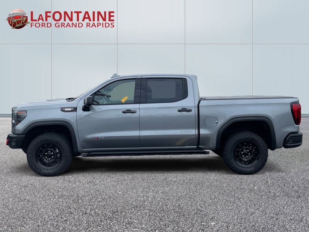 2025 GMC Sierra 1500 AT4X