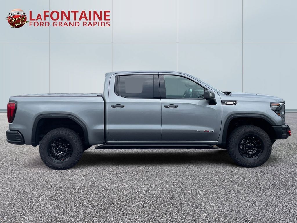 2025 GMC Sierra 1500 AT4X