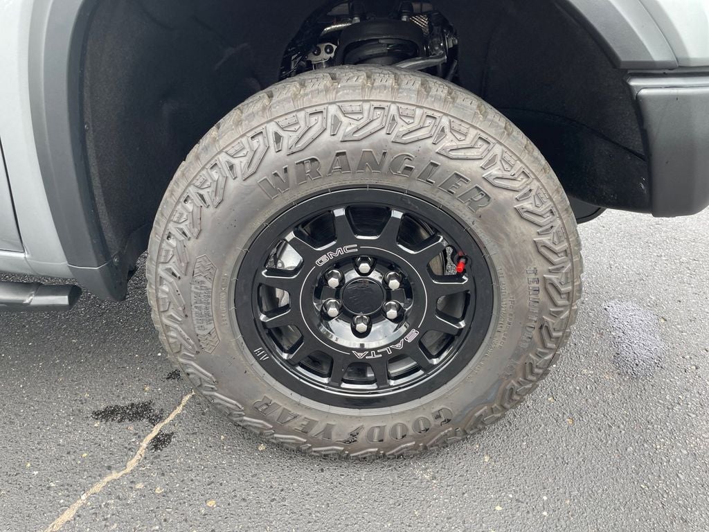 2025 GMC Sierra 1500 AT4X