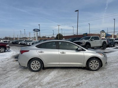 2018 Hyundai Accent SE