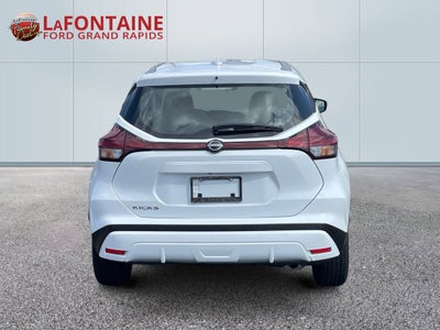 2024 Nissan Kicks S