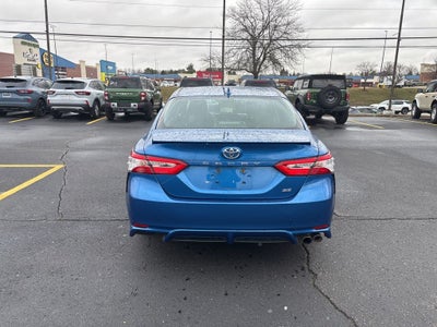 2020 Toyota Camry SE