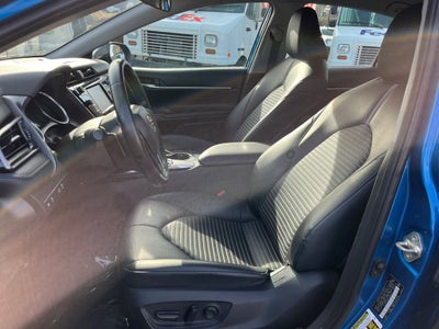 2020 Toyota Camry SE