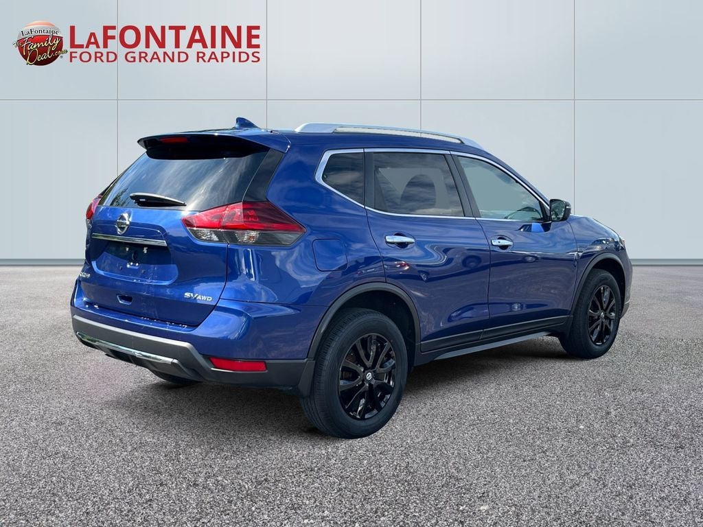 2020 Nissan Rogue SV