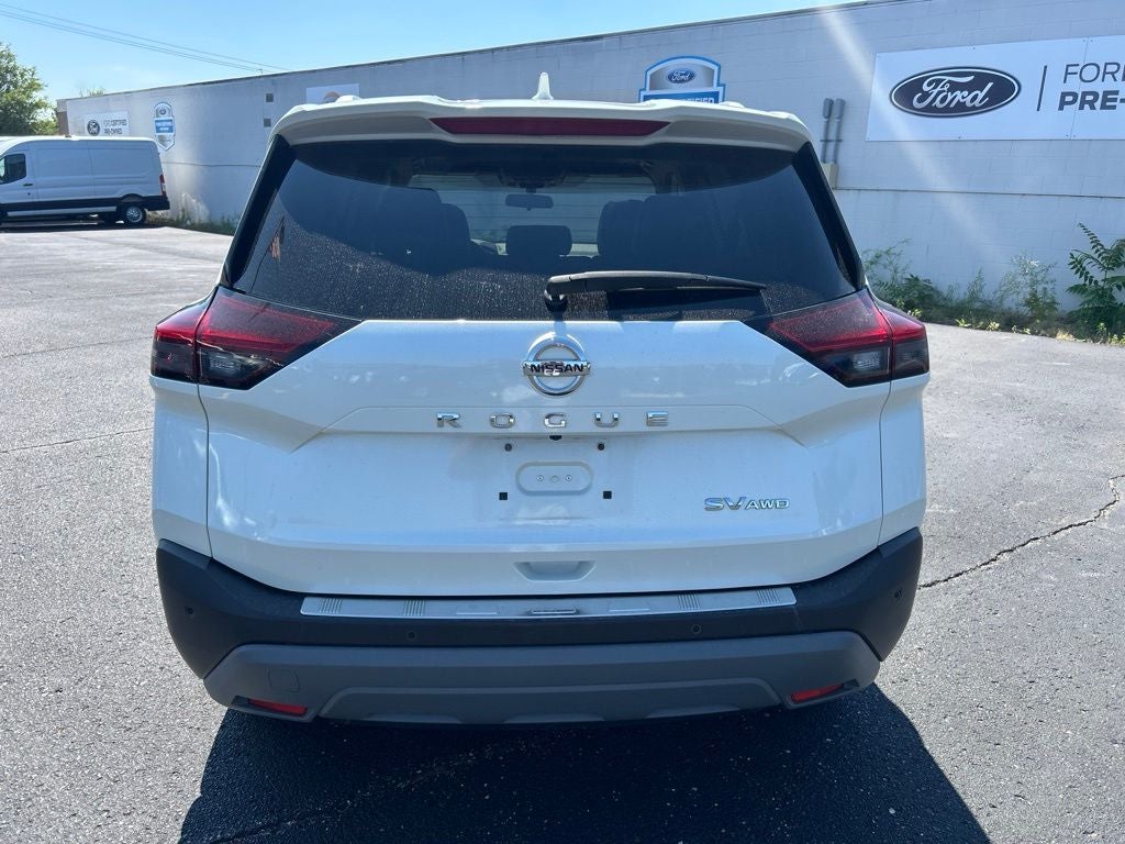 2021 Nissan Rogue SV