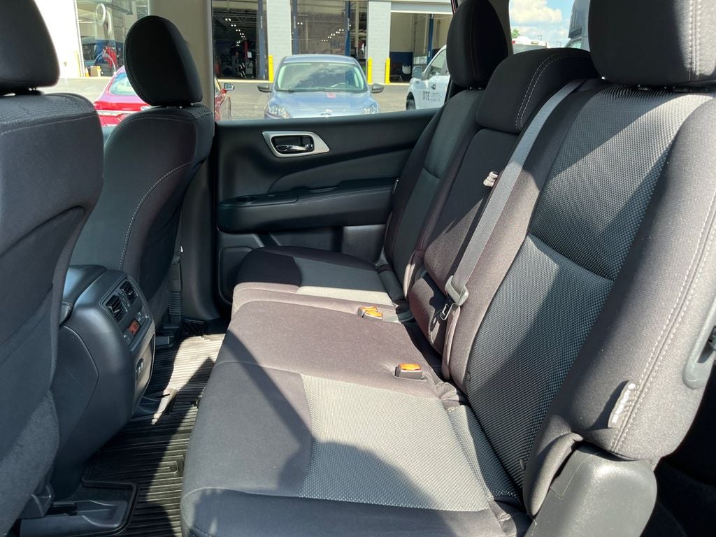 2019 Nissan Pathfinder SV
