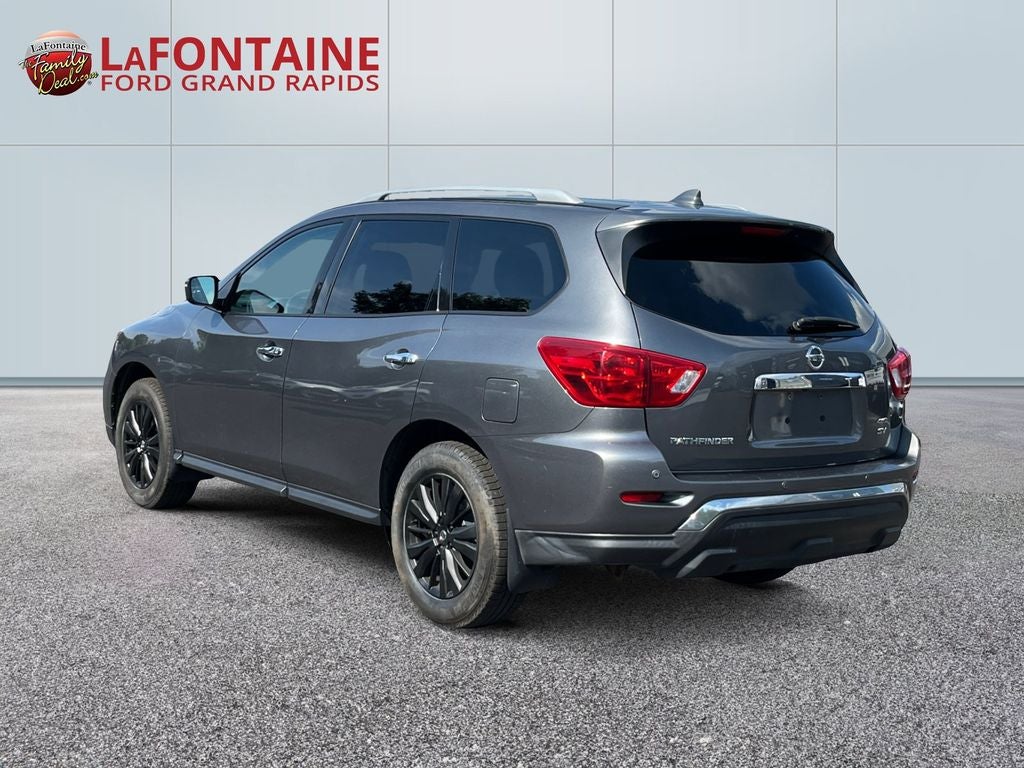2019 Nissan Pathfinder Platinum