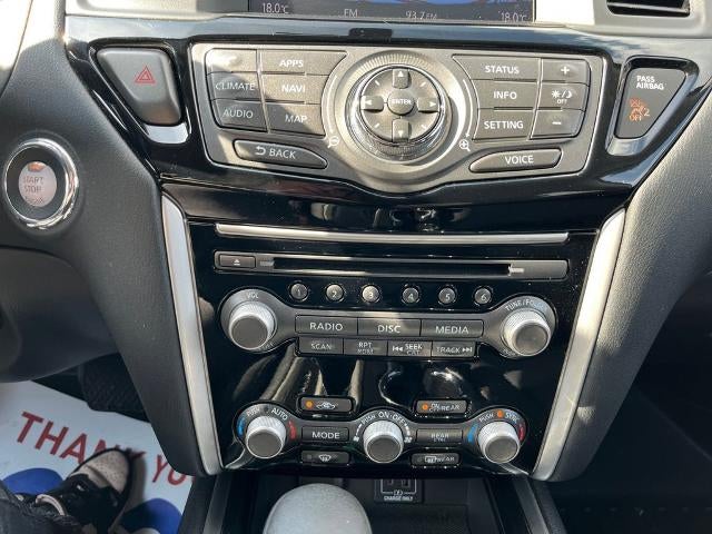 2019 Nissan Pathfinder SV