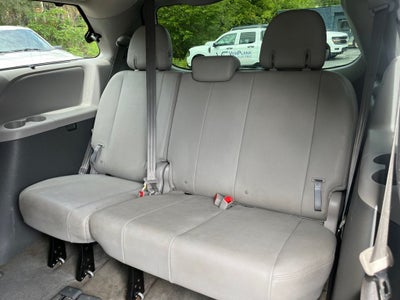 2018 Toyota Sienna XLE 8 Passenger