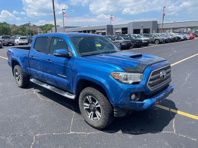 2016 Toyota Tacoma SR V6