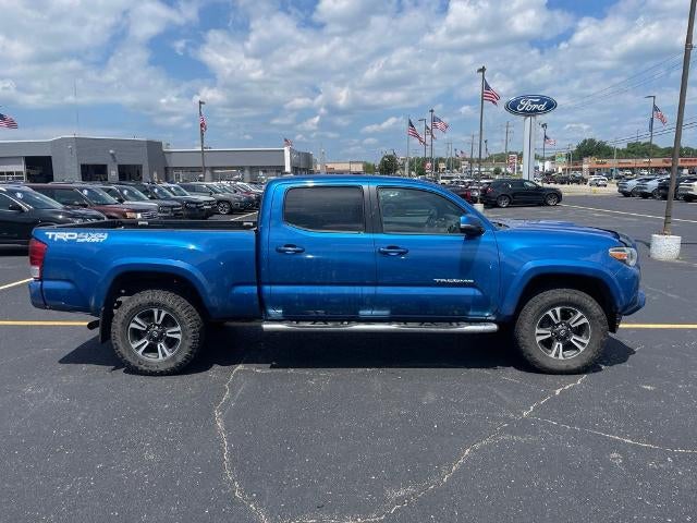 2016 Toyota Tacoma SR V6