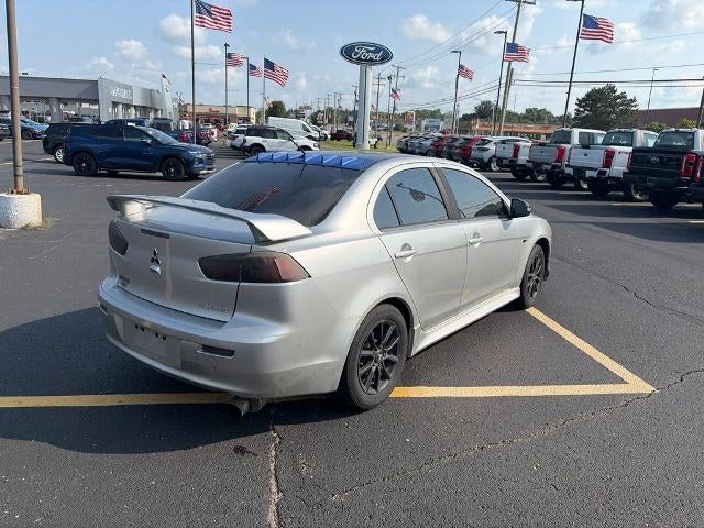 2017 Mitsubishi Lancer ES