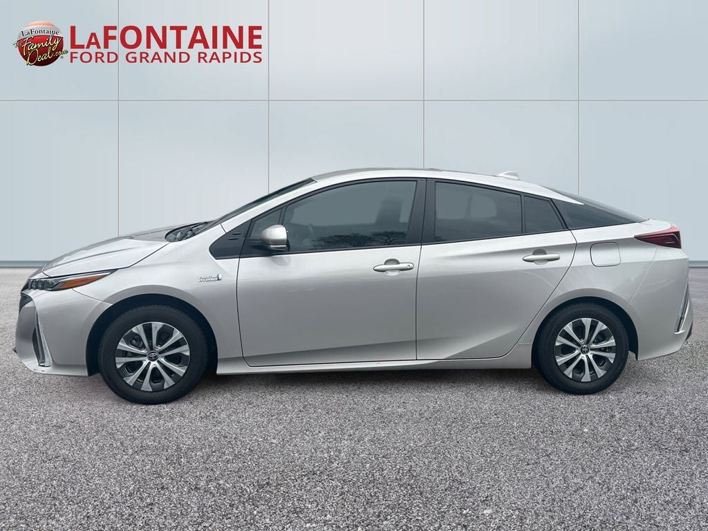 2022 Toyota Prius Prime XLE