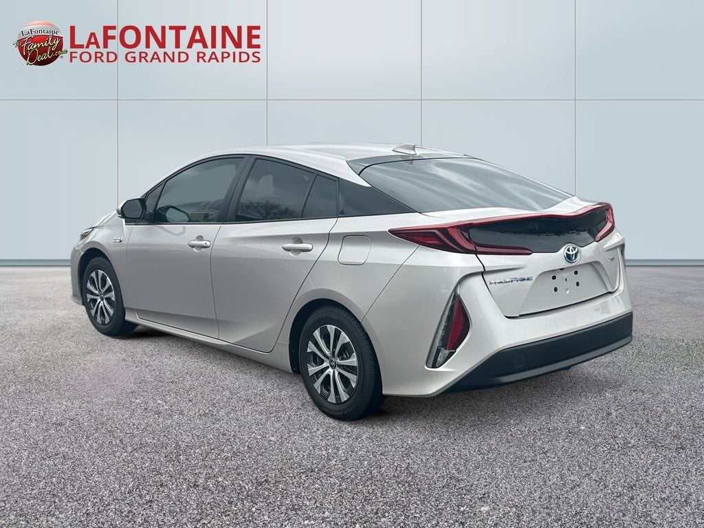 2022 Toyota Prius Prime XLE