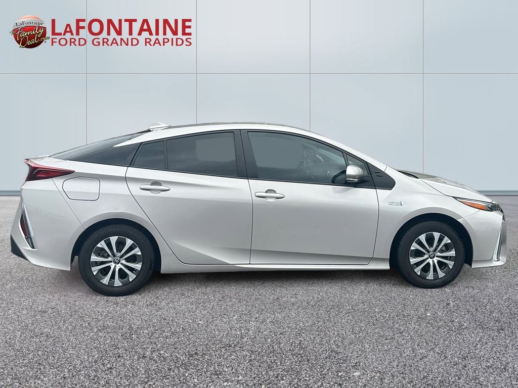 2022 Toyota Prius Prime XLE