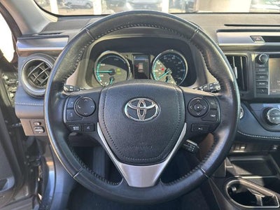 2018 Toyota RAV4 Hybrid XLE