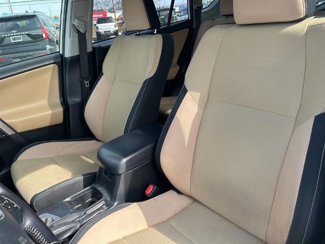 2016 Toyota RAV4 Hybrid XLE