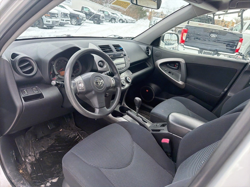 2007 Toyota RAV4 Sport