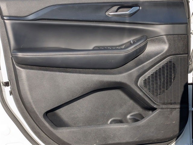 2023 Jeep Grand Cherokee L Laredo 4X4