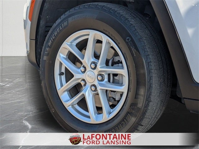 2023 Jeep Grand Cherokee L Laredo 4X4