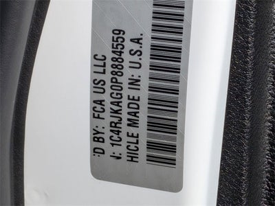 2023 Jeep Grand Cherokee L Laredo 4X4