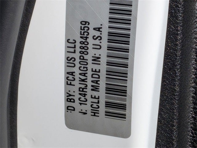 2023 Jeep Grand Cherokee L Laredo 4X4